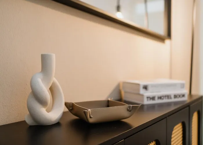 公寓 Homely - Historic Building, 3 Bedrooms, Mauerpark, Family & Business *