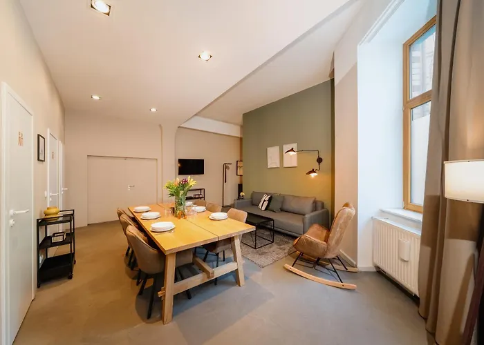 公寓 Homely - Historic Building, 3 Bedrooms, Mauerpark, Family & Business