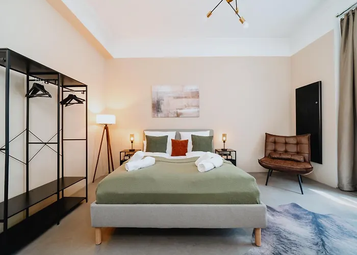 公寓 Homely - Historic Building, 3 Bedrooms, Mauerpark, Family & Business *