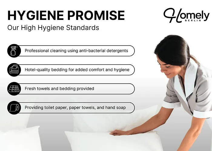 Homely - Historic Building, 3 Bedrooms, Mauerpark, Family & Business Apartament